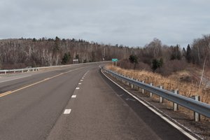 A photo taken from the side of US highway 61.
